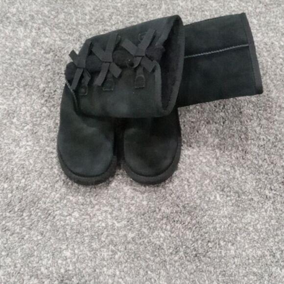 Koolaburra Black Mid-Calf Boots with Side Lacing - Picture 5 of 5